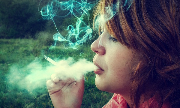 The Dangers of Cigarette Smoking Around Cats